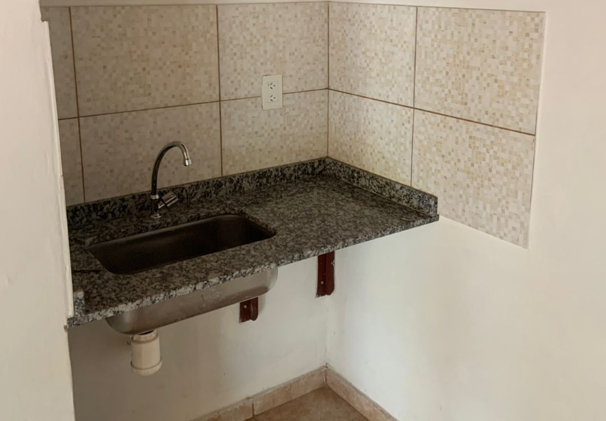 LOCAL COMERCIAL 100M2 - Bº Villa Bonita