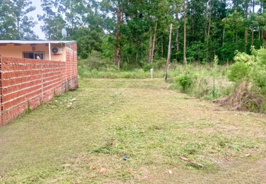 Bº Tacuaritas - Terreno en condominio
