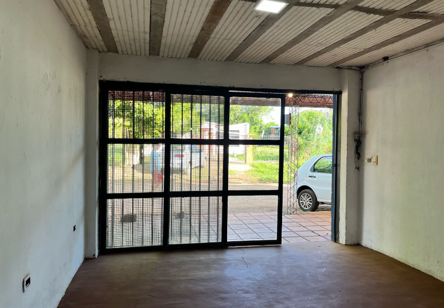 B° ÑU PORA: LOCAL COMERCIAL