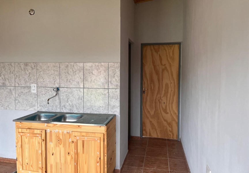 MIGUEL LANUS: 2 DEPARTAMENTOS DISPONIBLES
